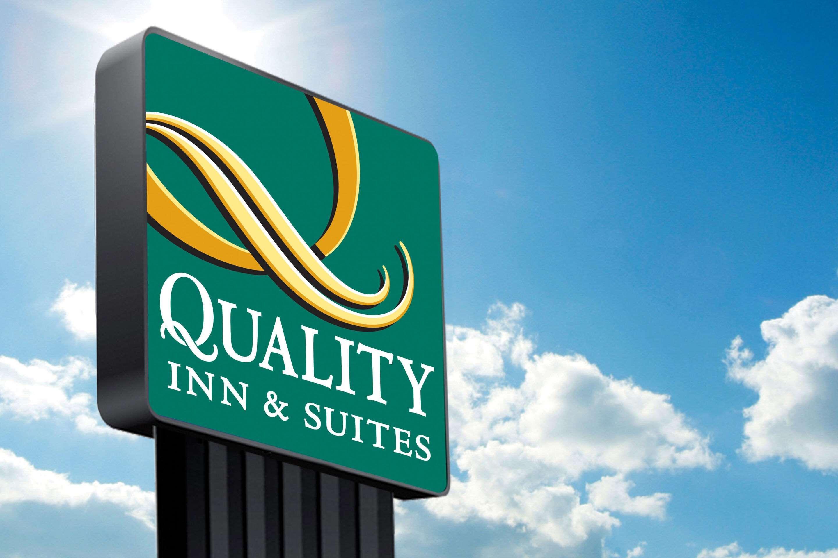 Quality Inn & Suites Pinedale Exteriör bild